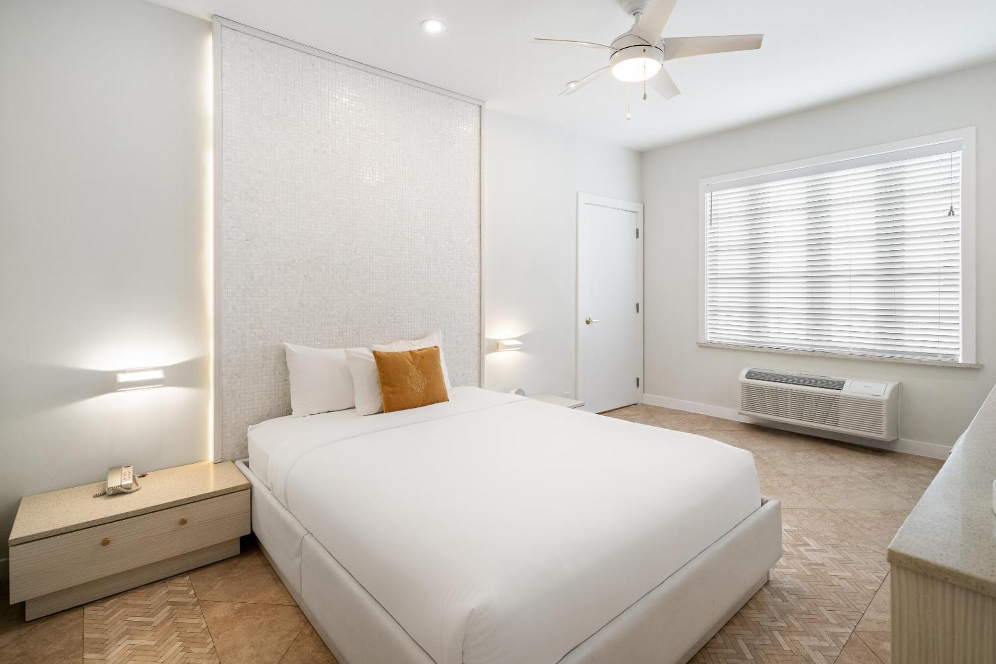 Cardozo Hotel Miami Beach Exterior photo